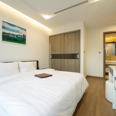 Bom Homes- Vinhomes Metropolis-Service Apartment 하노이 외부 사진