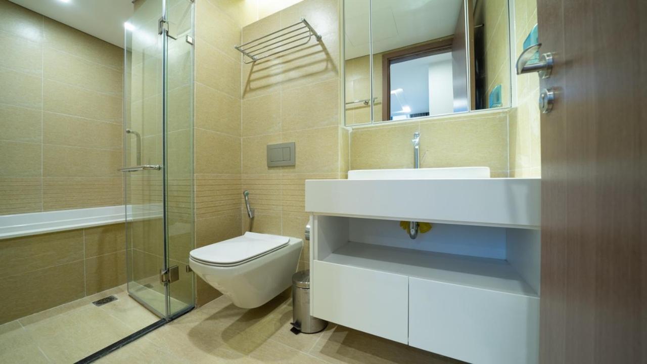 Bom Homes- Vinhomes Metropolis-Service Apartment 하노이 외부 사진
