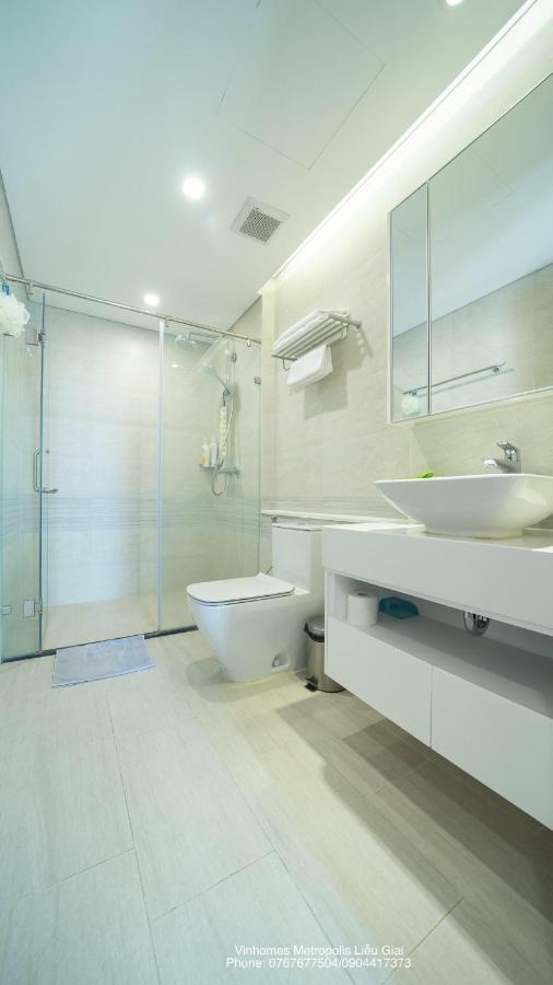 Bom Homes- Vinhomes Metropolis-Service Apartment 하노이 외부 사진