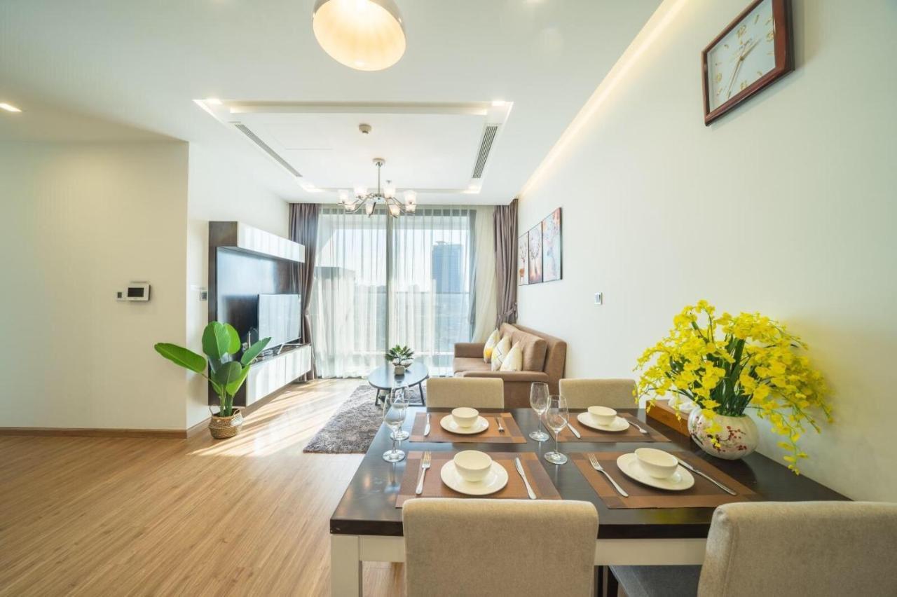 Bom Homes- Vinhomes Metropolis-Service Apartment 하노이 외부 사진