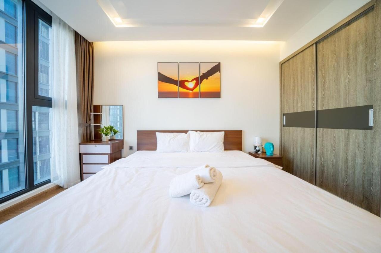 Bom Homes- Vinhomes Metropolis-Service Apartment 하노이 외부 사진