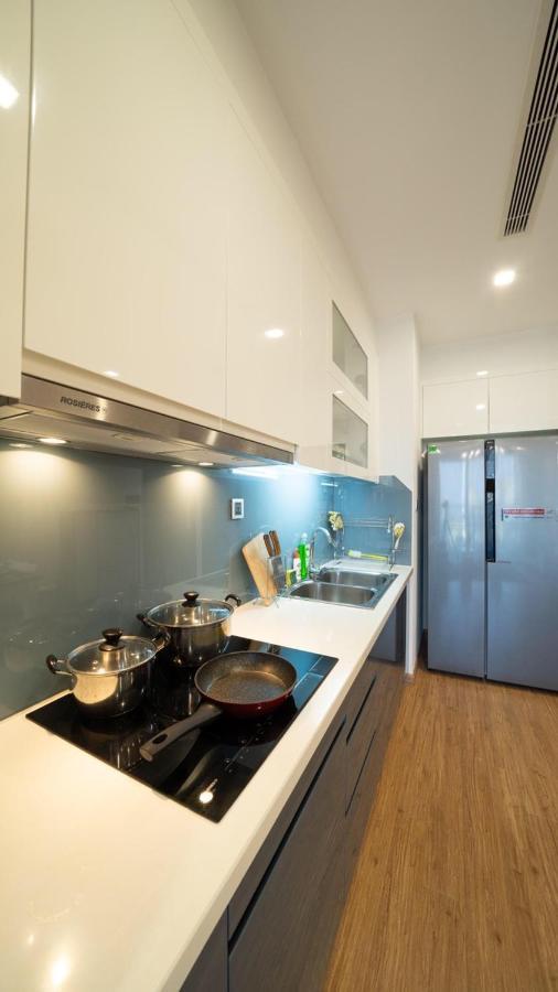 Bom Homes- Vinhomes Metropolis-Service Apartment 하노이 외부 사진