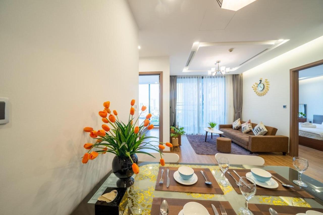 Bom Homes- Vinhomes Metropolis-Service Apartment 하노이 외부 사진