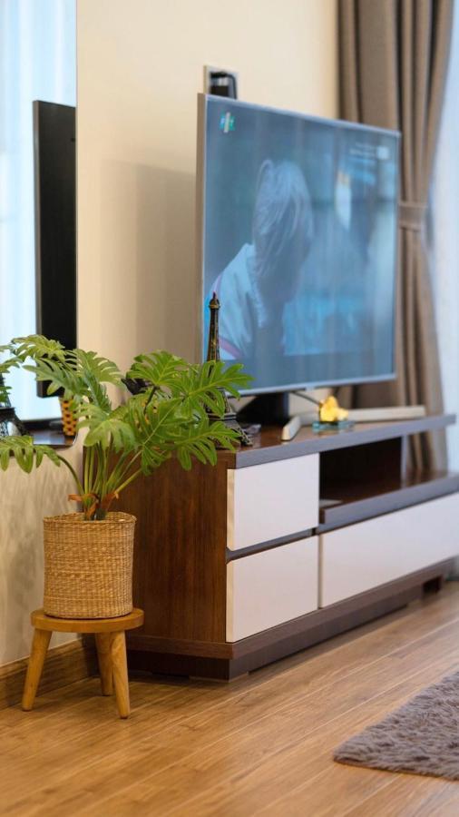 Bom Homes- Vinhomes Metropolis-Service Apartment 하노이 외부 사진