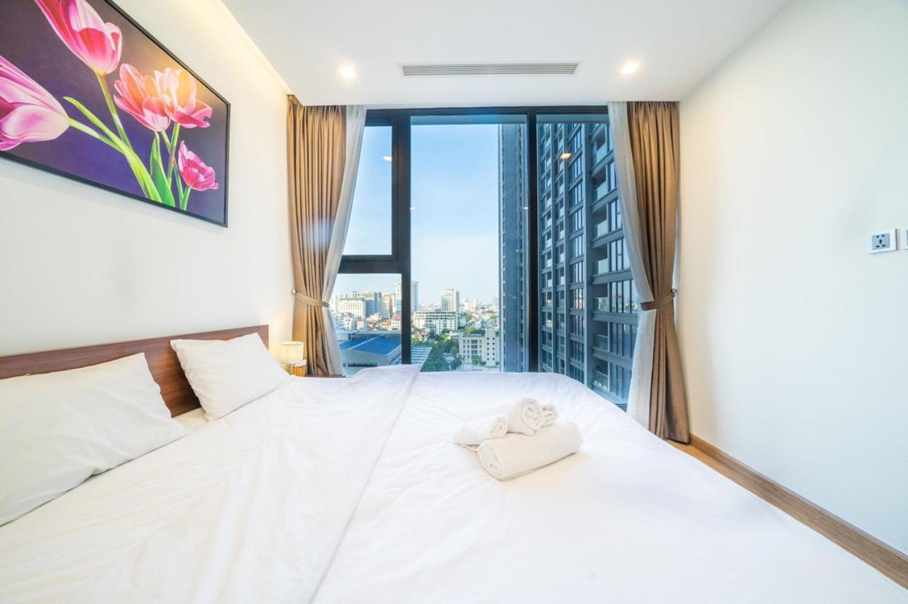 Bom Homes- Vinhomes Metropolis-Service Apartment 하노이 외부 사진