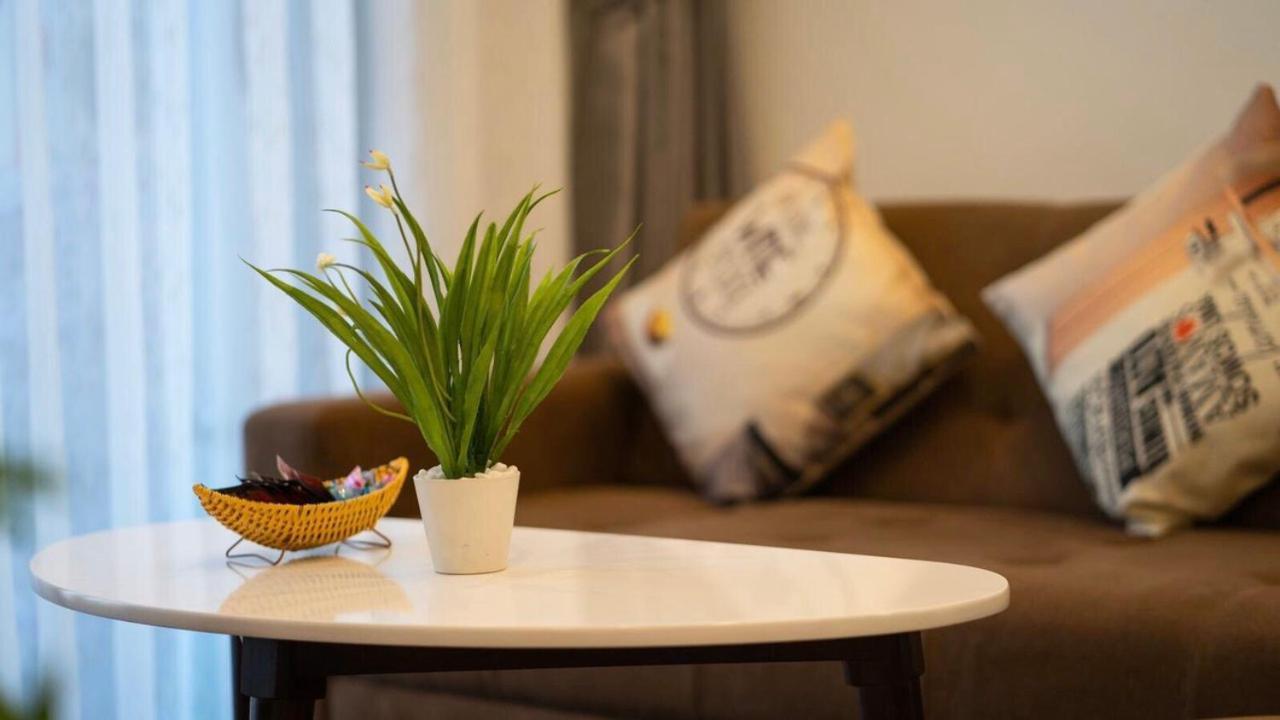 Bom Homes- Vinhomes Metropolis-Service Apartment 하노이 외부 사진
