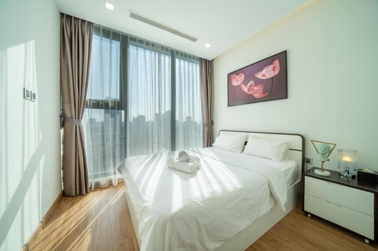 Bom Homes- Vinhomes Metropolis-Service Apartment 하노이 외부 사진