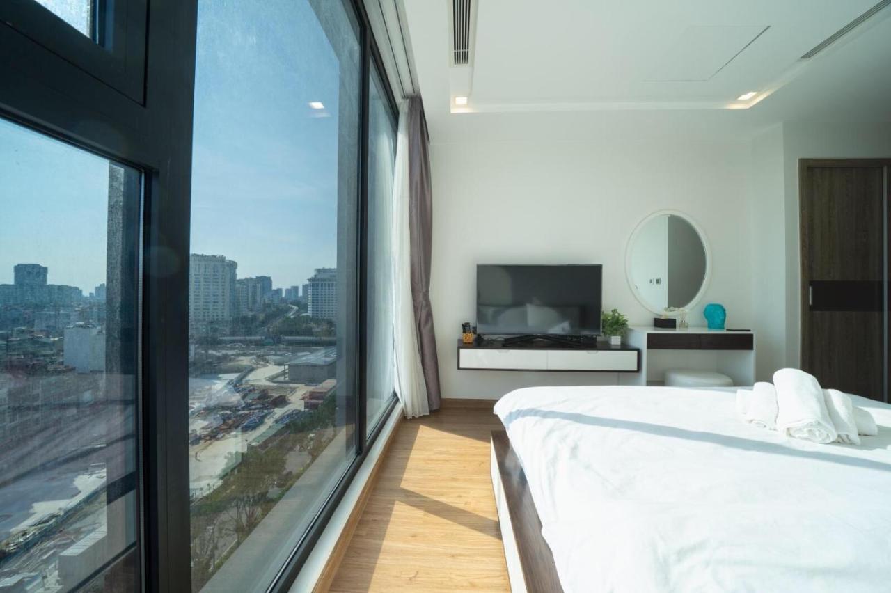 Bom Homes- Vinhomes Metropolis-Service Apartment 하노이 외부 사진