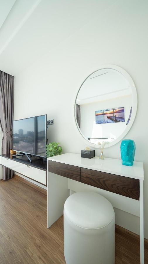 Bom Homes- Vinhomes Metropolis-Service Apartment 하노이 외부 사진